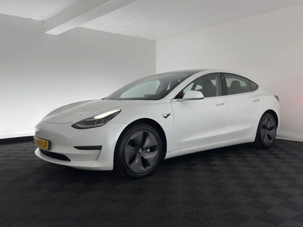 Tesla Model 3 3