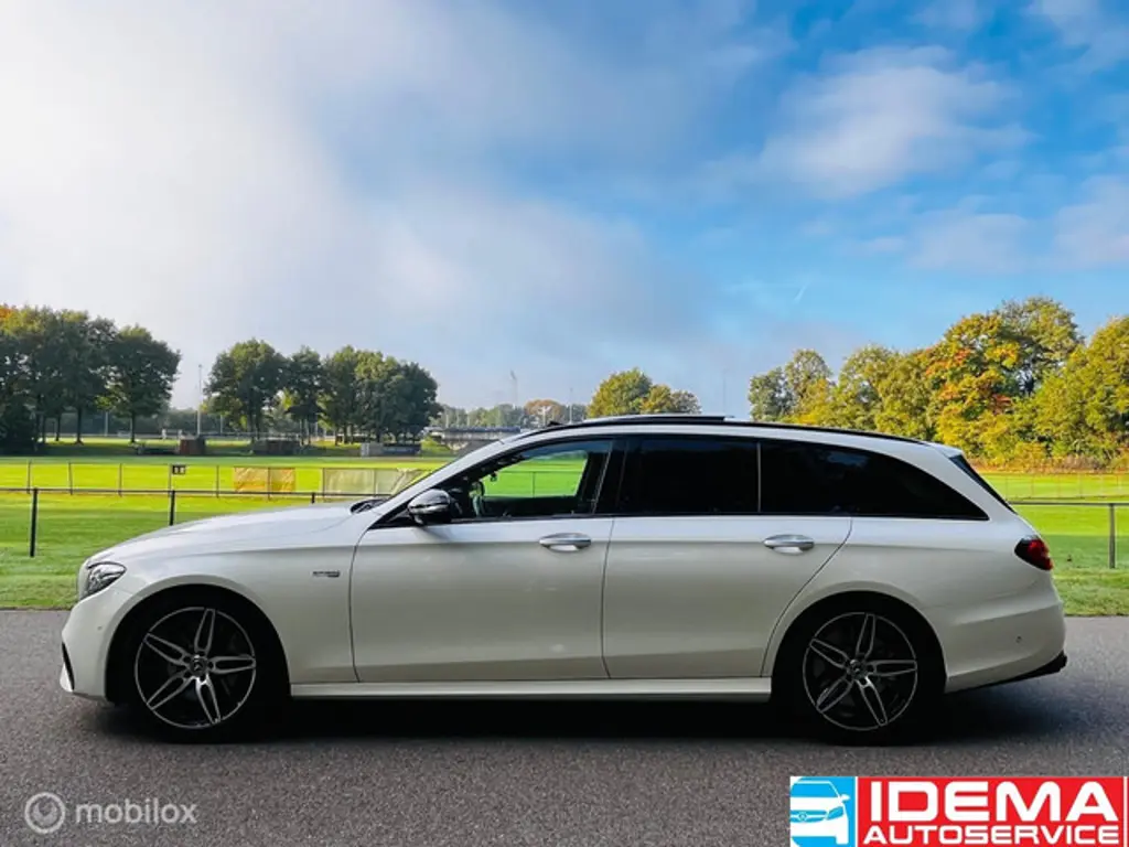 Mercedes-Benz E-Klasse 3