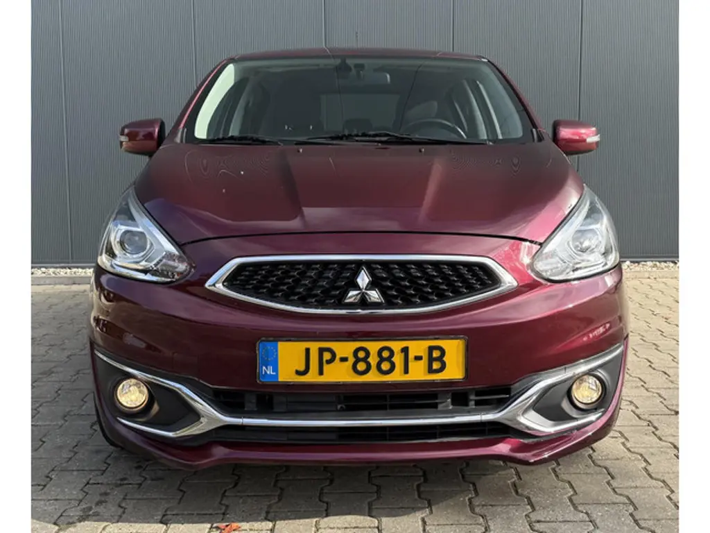 Mitsubishi Space Star 2