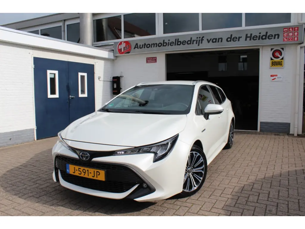Toyota Corolla Touring Sports