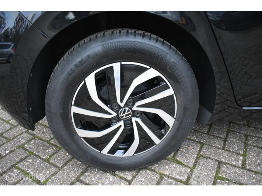 Volkswagen Polo 2