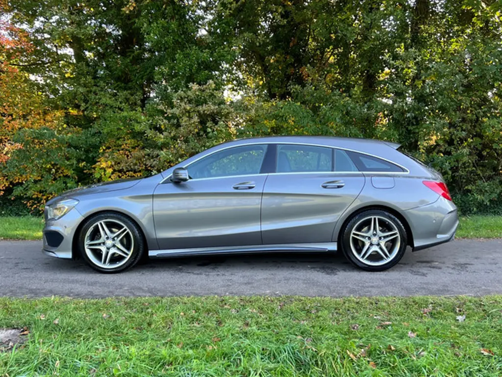 Mercedes-Benz CLA 2