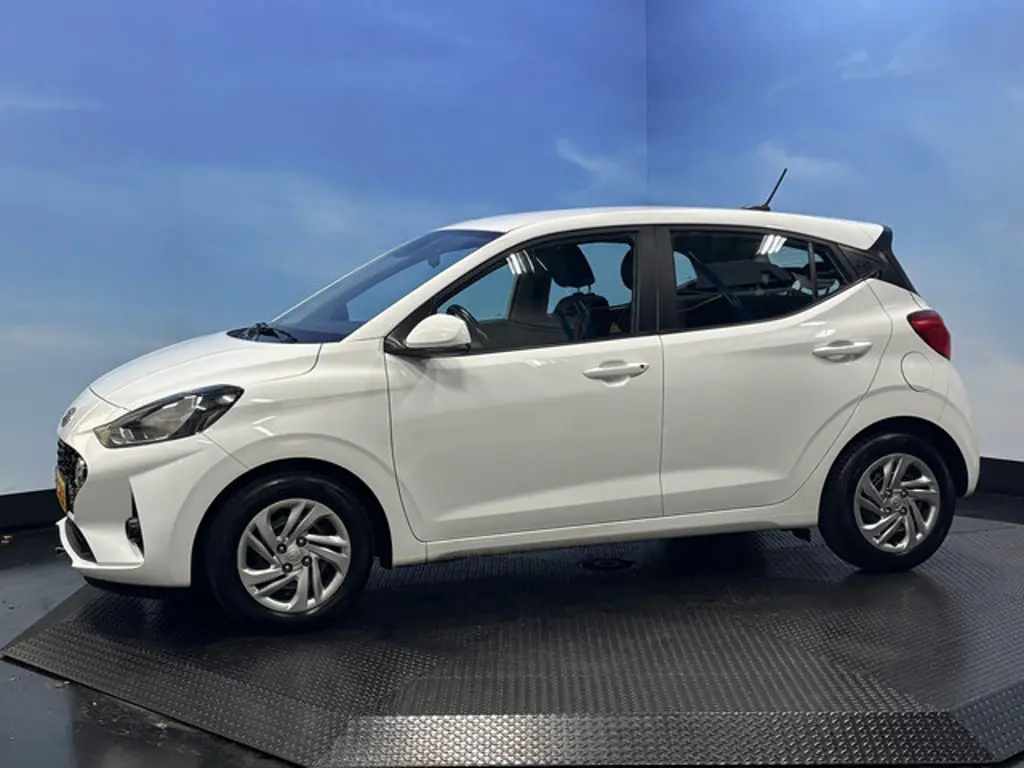 Hyundai i10 3