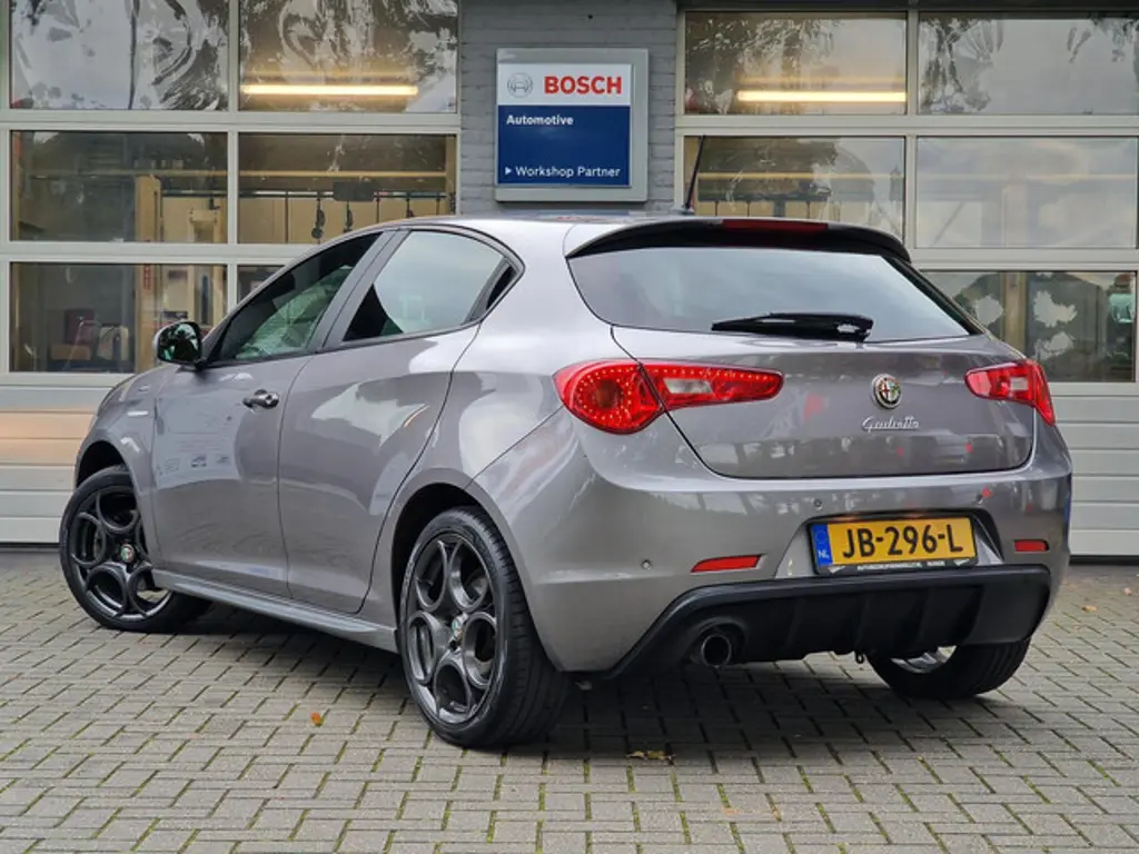 Alfa Romeo Giulietta 2