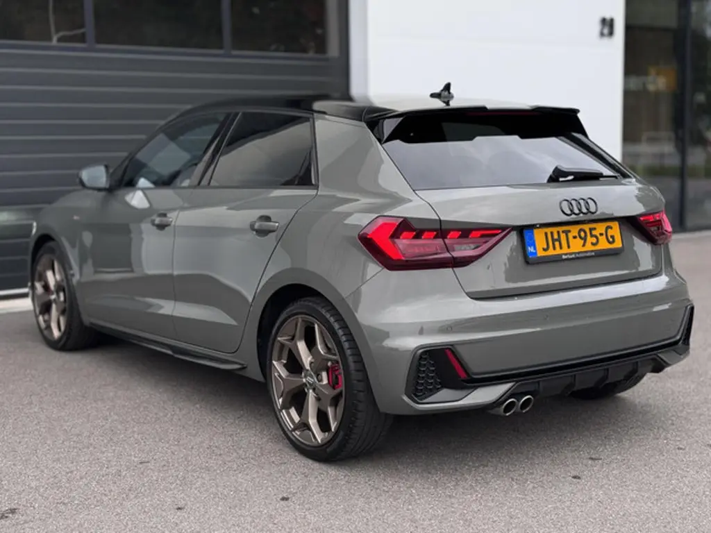 Audi A1 Sportback 2