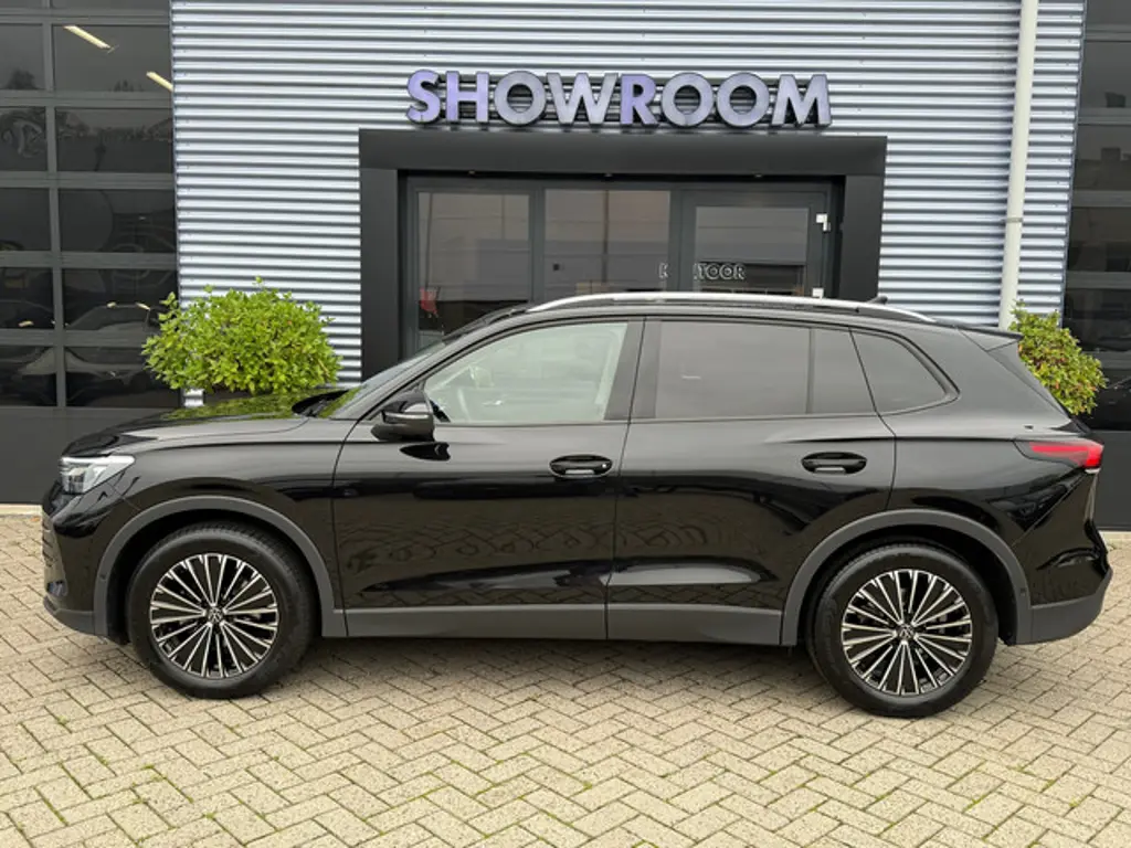 Volkswagen Tiguan 2