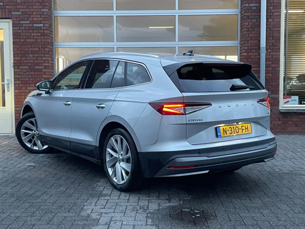 Škoda Enyaq iV 3