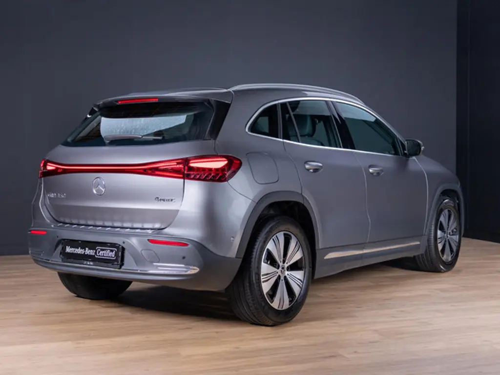 Mercedes-Benz EQA 2
