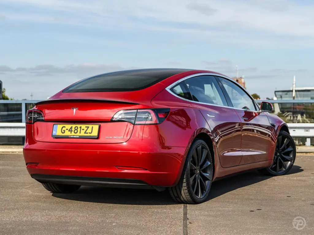 Tesla Model 3 3