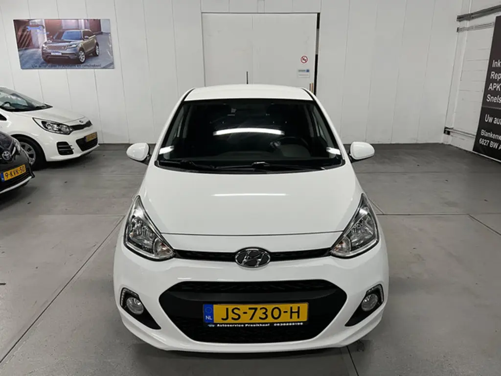 Hyundai i10 3