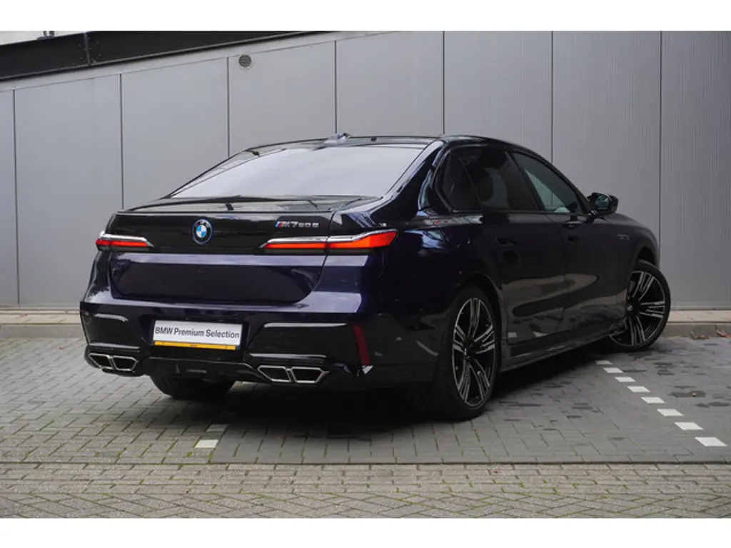 BMW 7 Serie 2