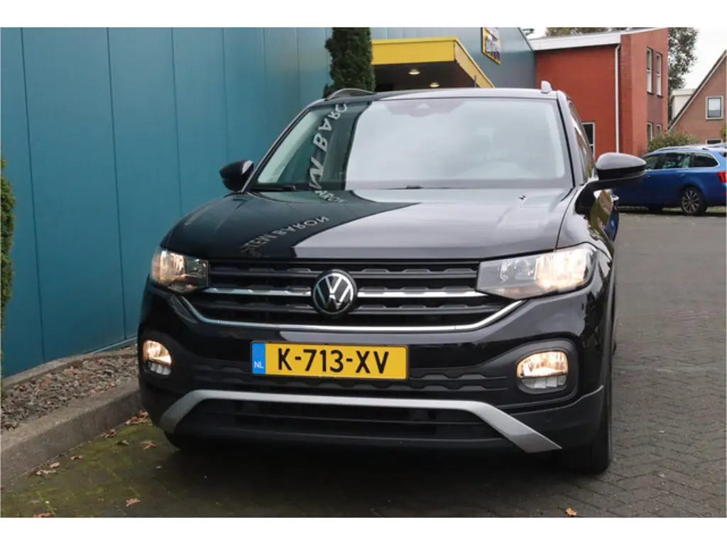 Volkswagen T-Cross 2