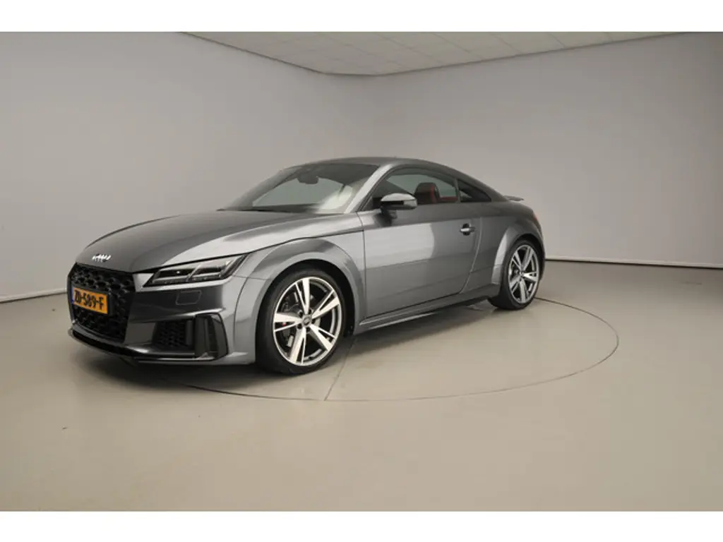 Audi TTS