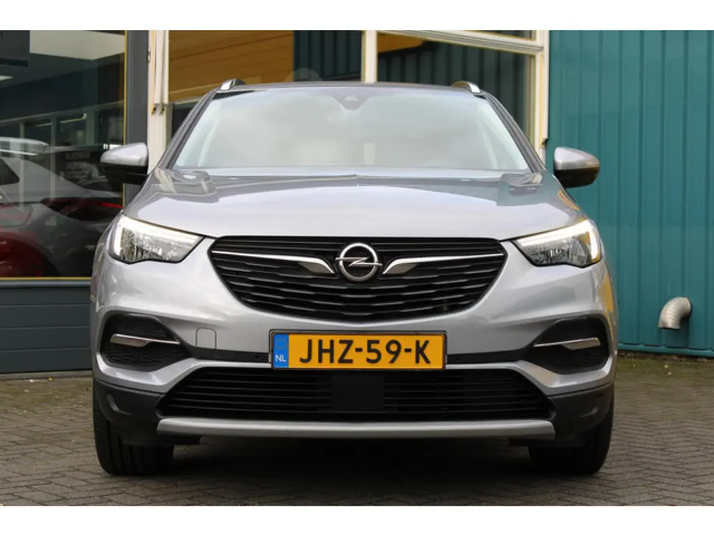 Opel Grandland X 2
