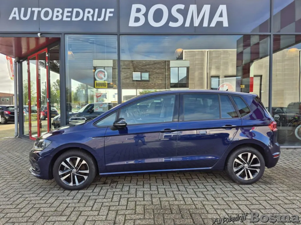 Volkswagen Golf Sportsvan 2