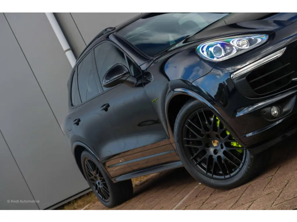 Porsche Cayenne 3