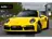 Porsche 911 3.8 Turbo S. Keramisch, Racing Yellow, Burmester, 2021 Benzine