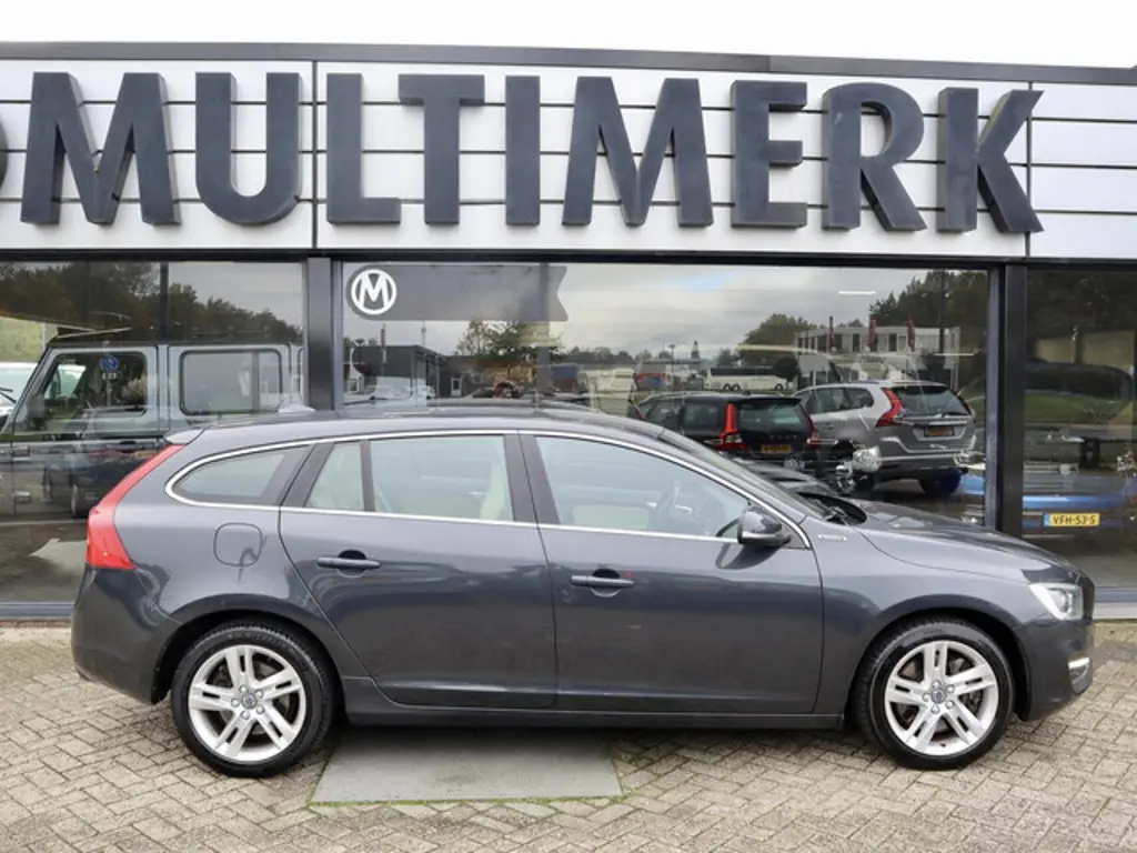 Volvo V60 2