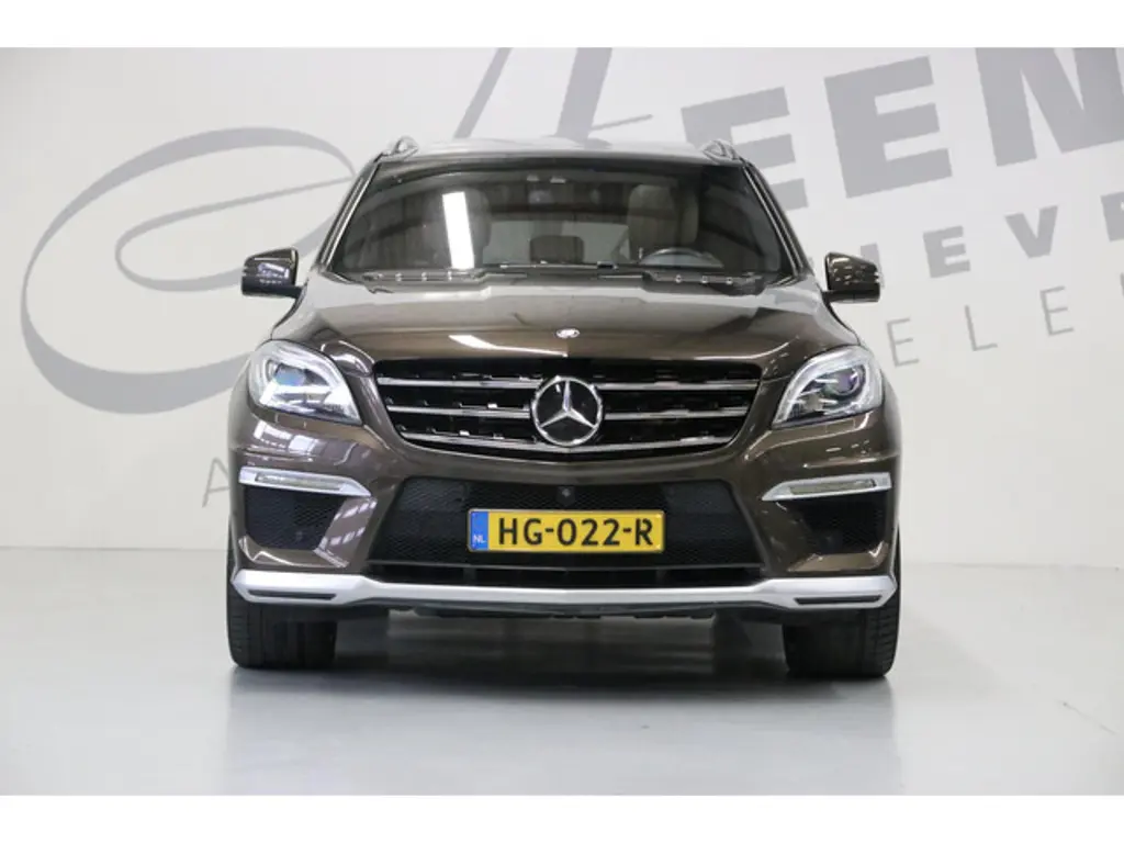 Mercedes-Benz M-Klasse 2