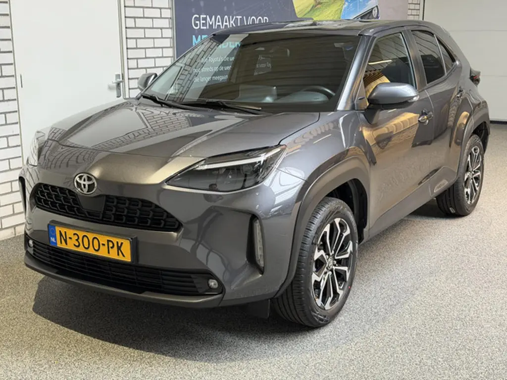 Toyota Yaris Cross 2