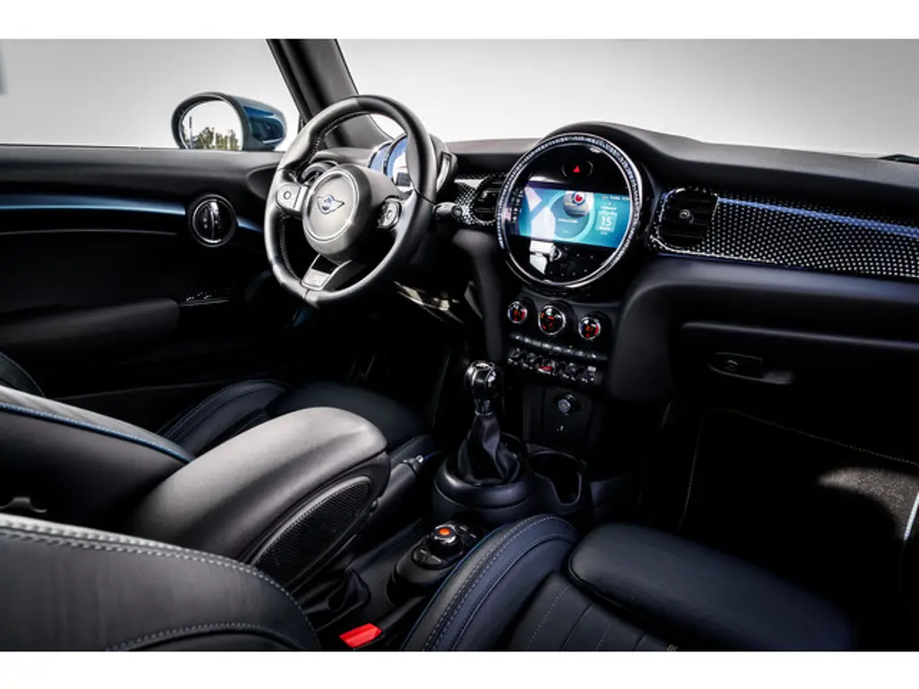 MINI Cooper Cabrio 3