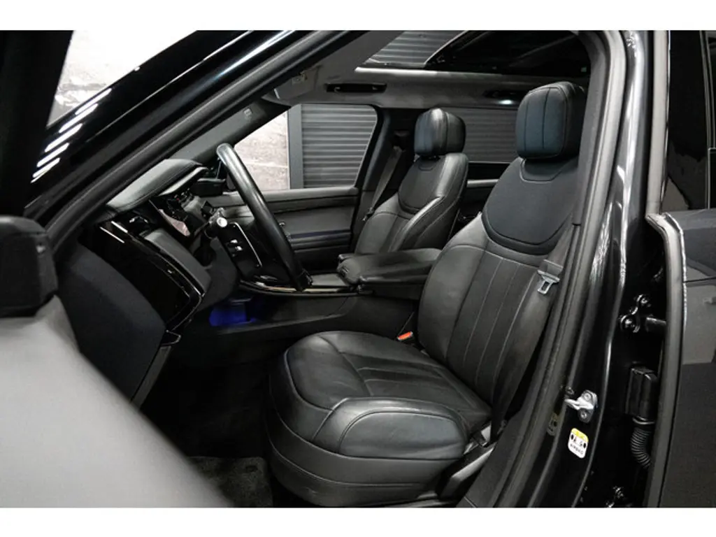 Land Rover Range Rover Sport 3