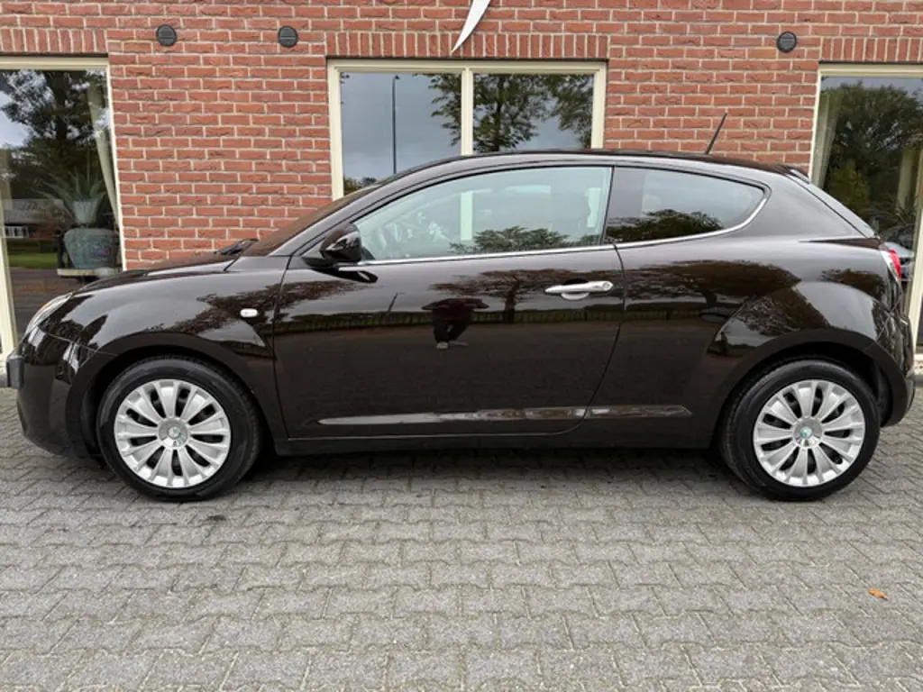 Alfa Romeo MiTo 2