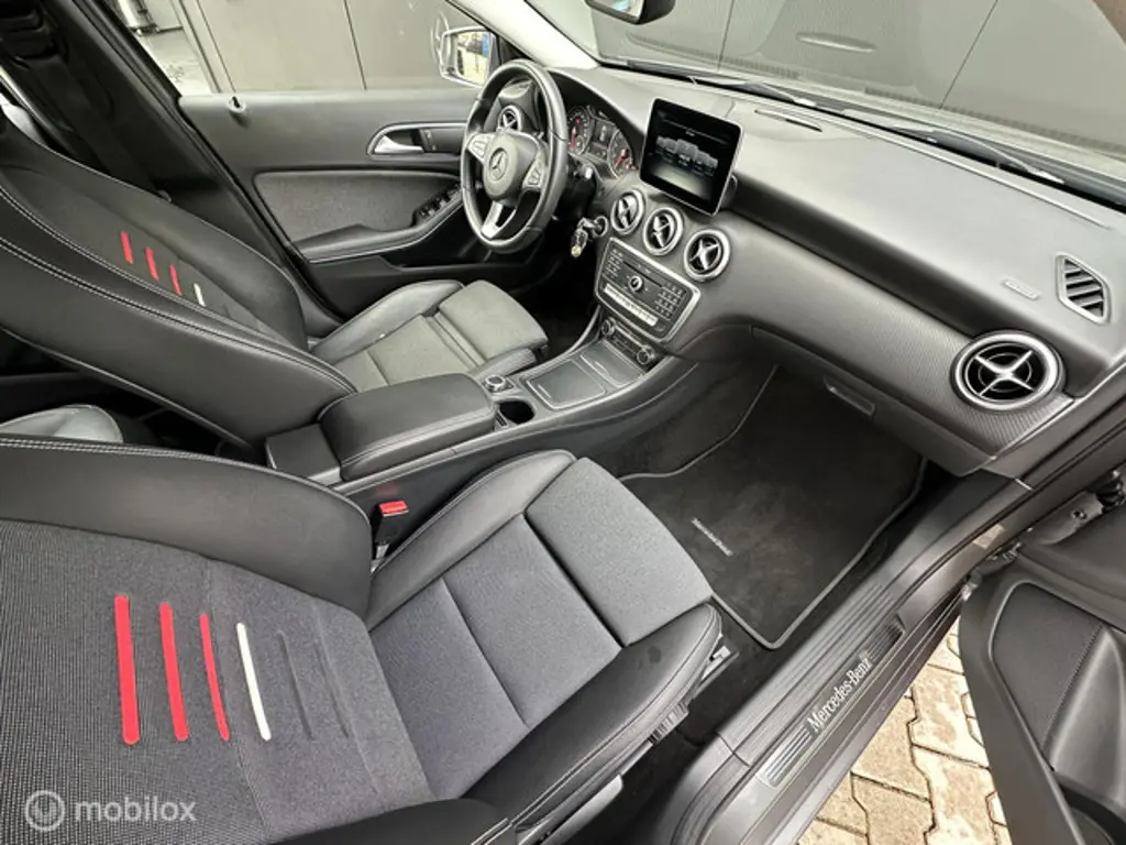 Mercedes-Benz A-Klasse 3