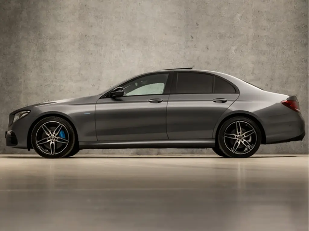 Mercedes-Benz E-Klasse 2