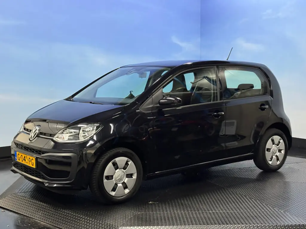 Volkswagen up! 3