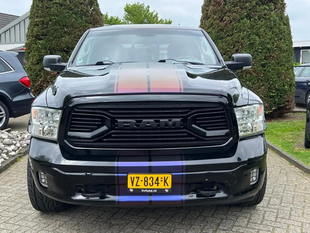 Dodge Ram 1500 2