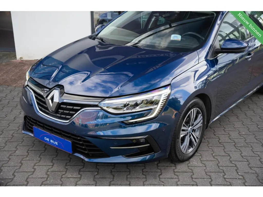 Renault Megane E-Tech 3