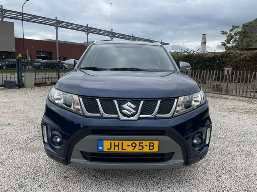 Suzuki Vitara 2