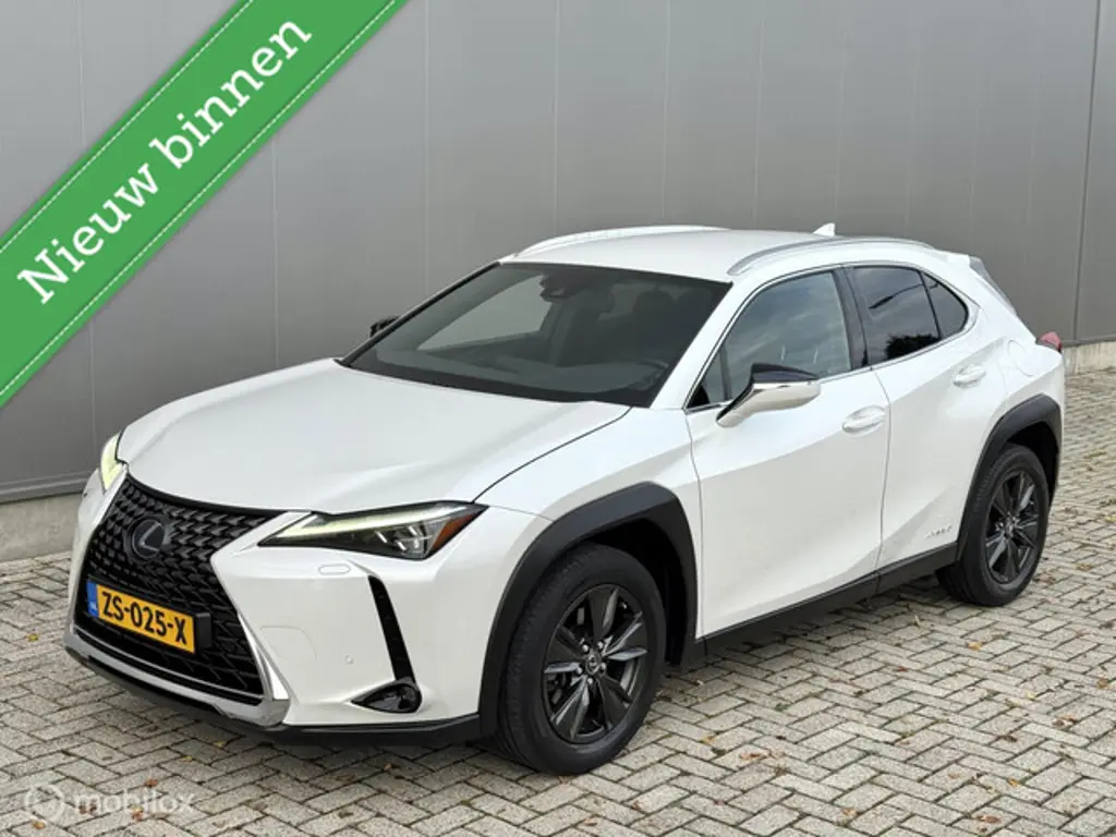 Lexus UX 2