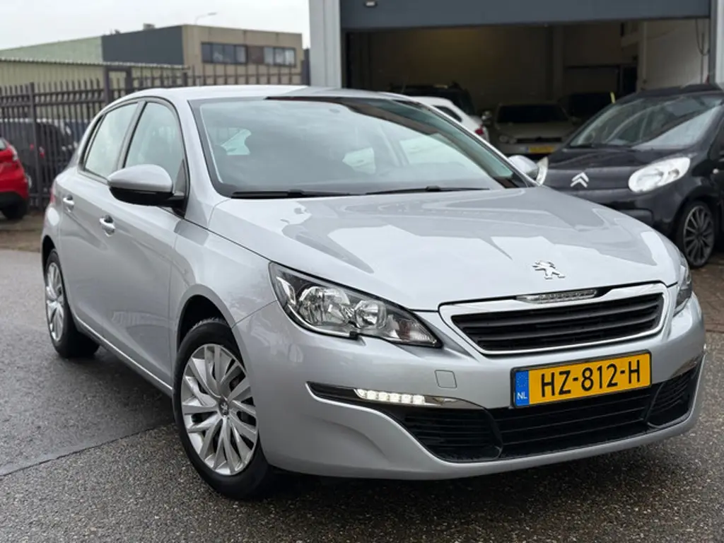Peugeot 308 2