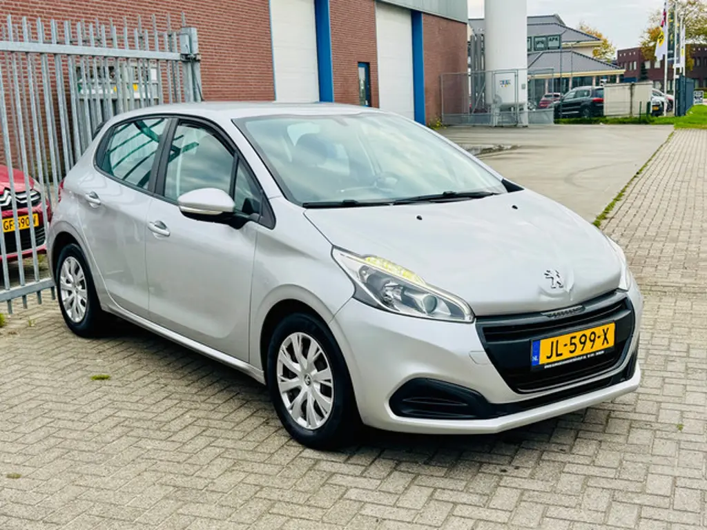 Peugeot 208 3