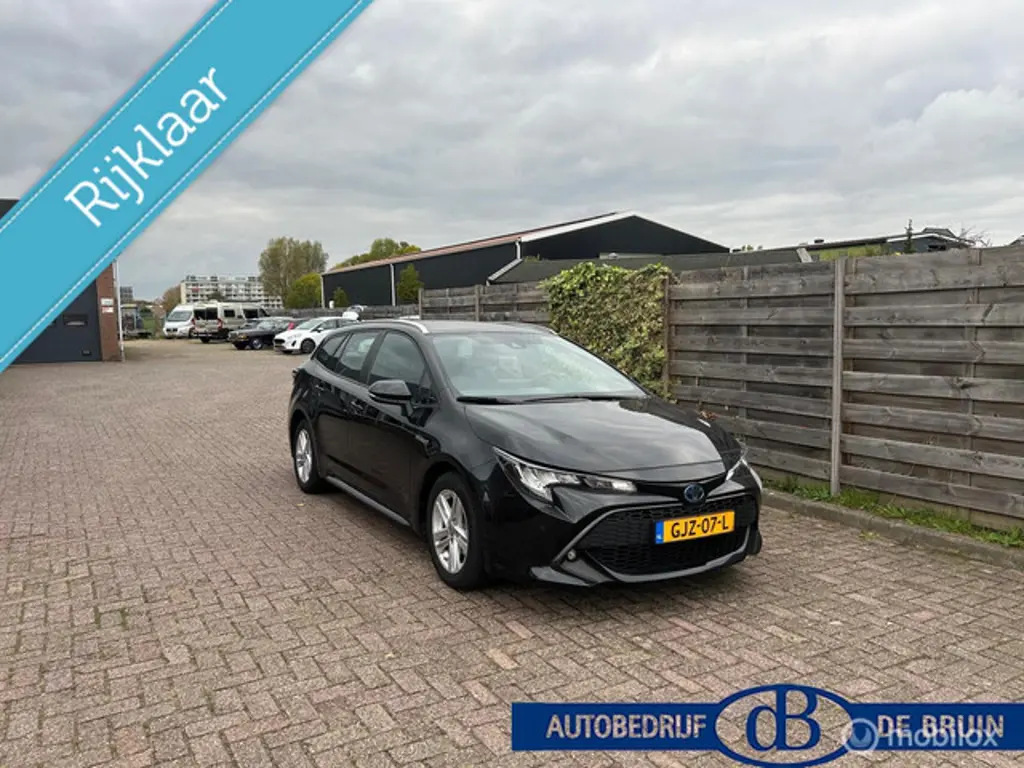 Toyota Corolla Touring Sports