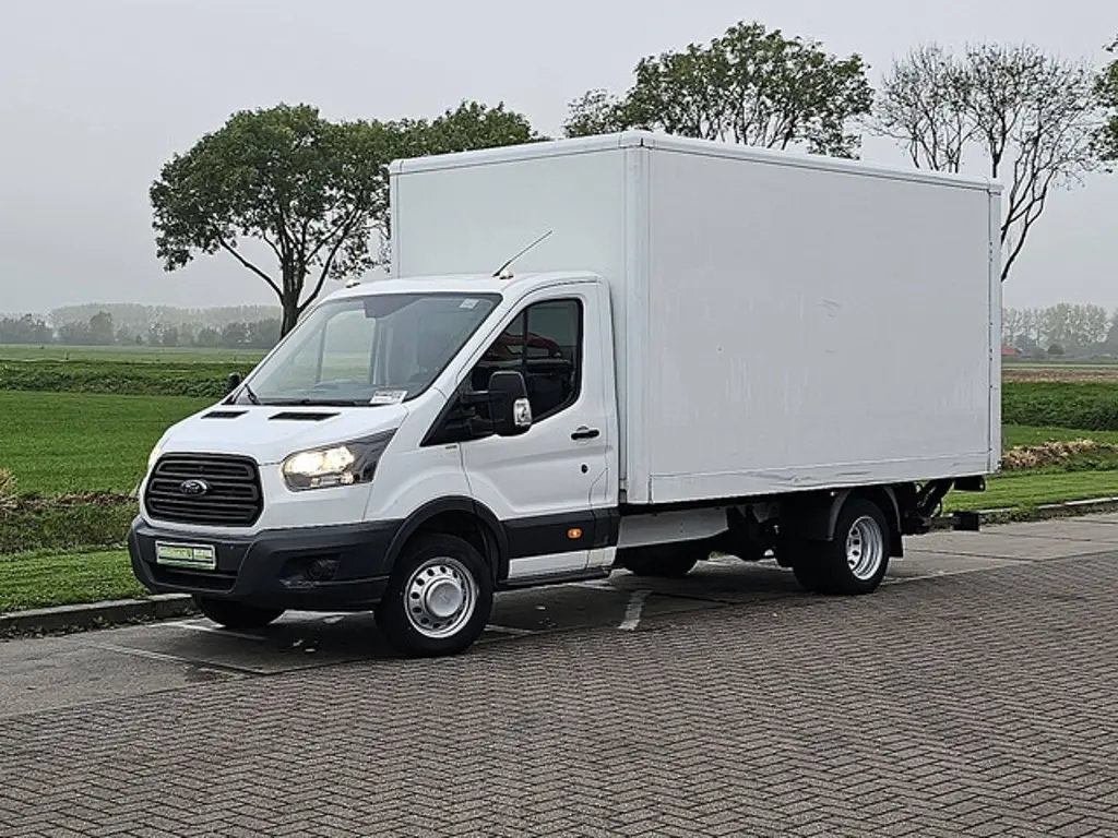 Ford Transit 2