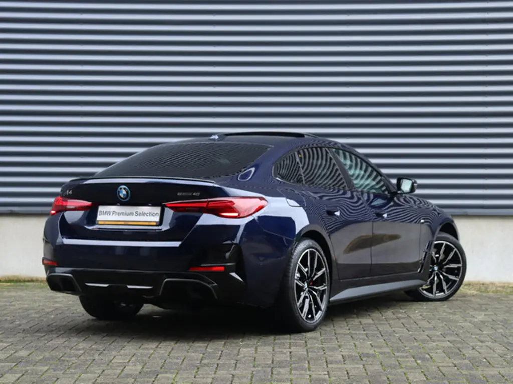 BMW i4 2