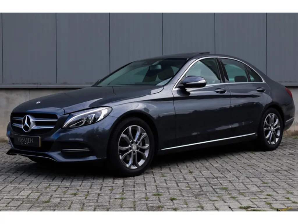 Mercedes-Benz C-Klasse 2