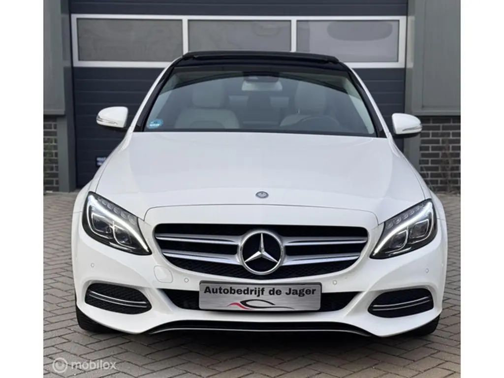 Mercedes-Benz C-Klasse 2