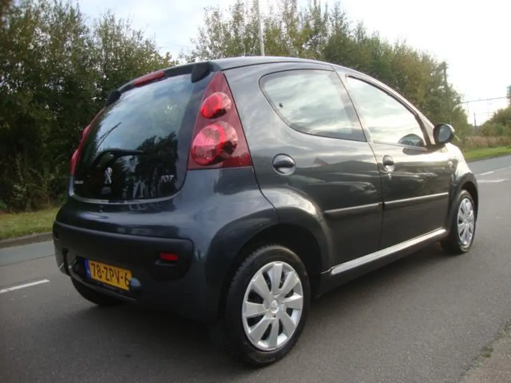 Peugeot 107 3