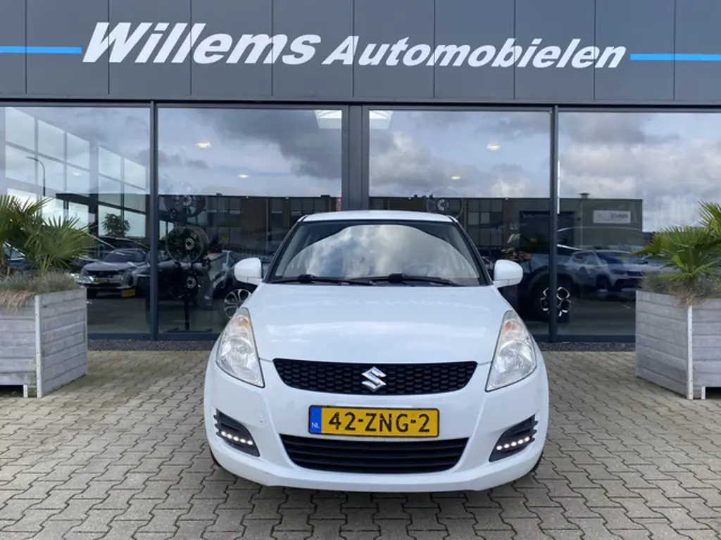 Suzuki Swift 2