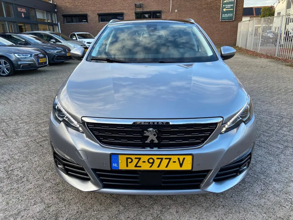Peugeot 308 2