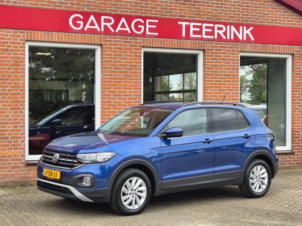 Volkswagen T-Cross 2