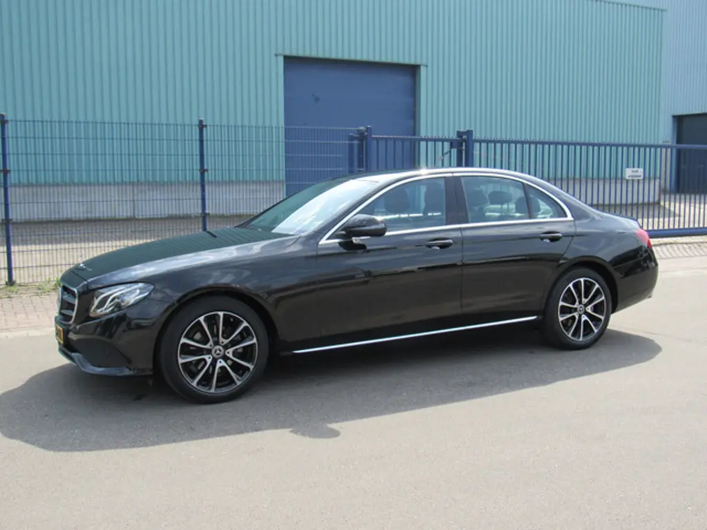 Mercedes-Benz E-Klasse 2