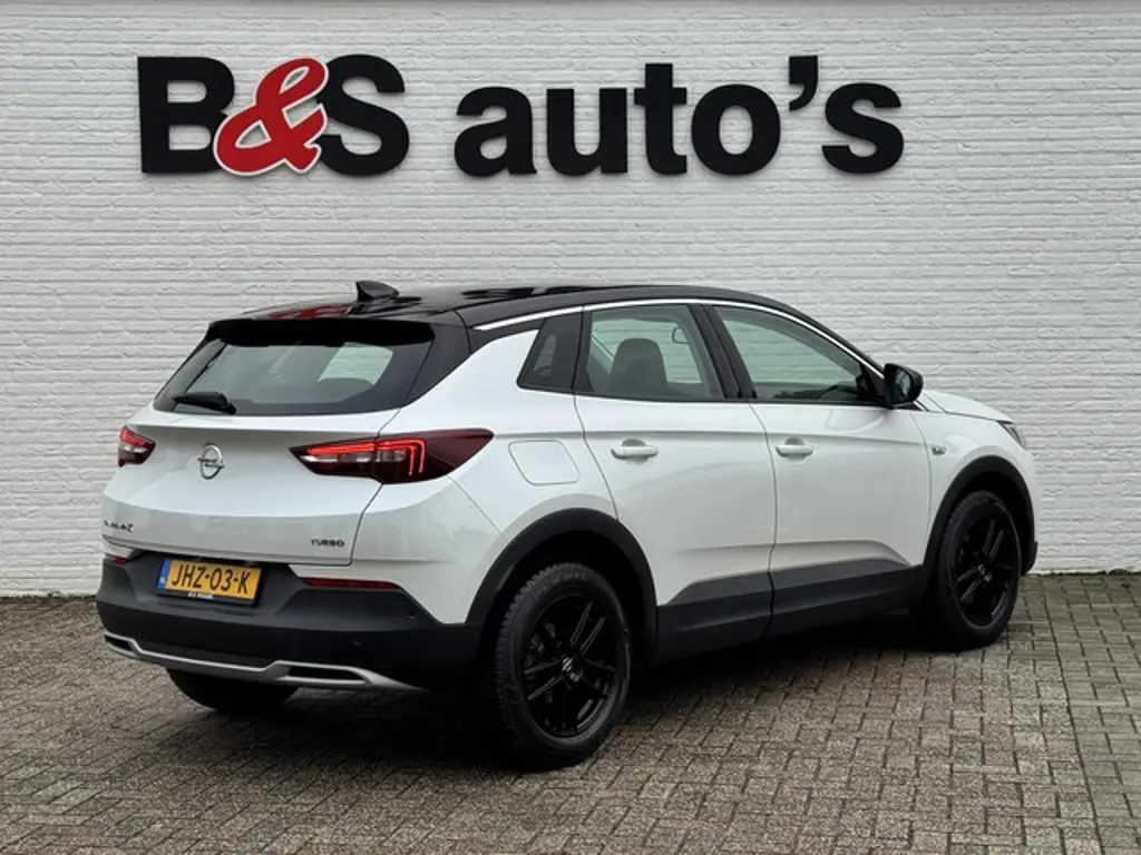 Opel Grandland X 2