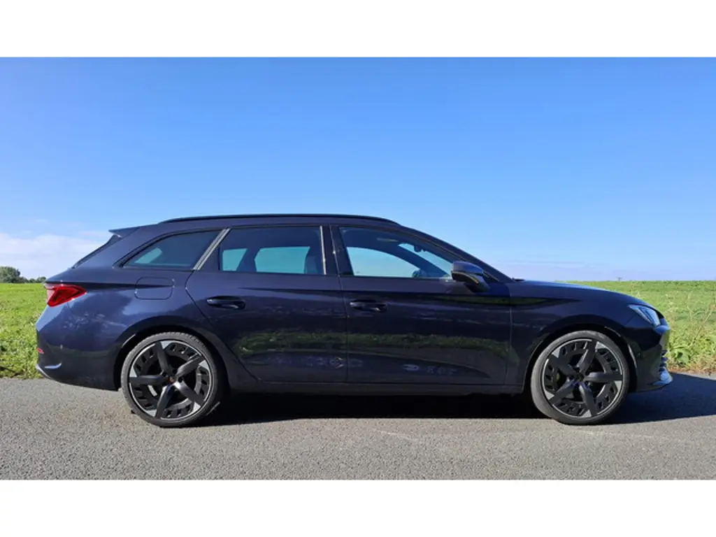 CUPRA Leon Sportstourer 2