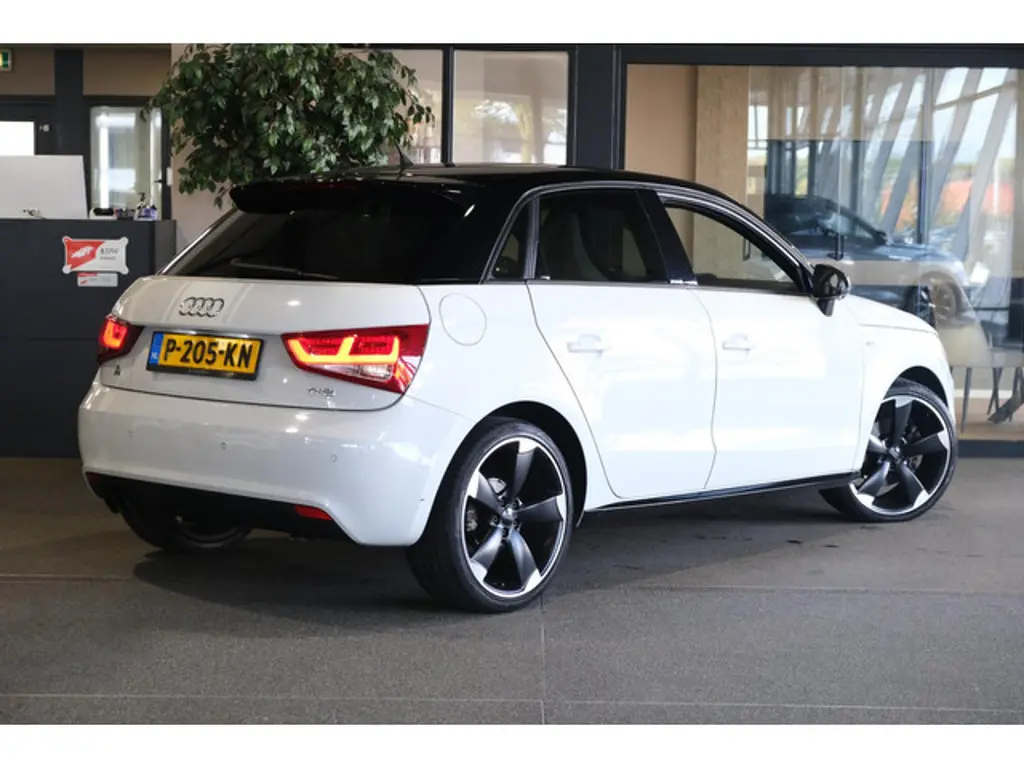 Audi A1 Sportback 2
