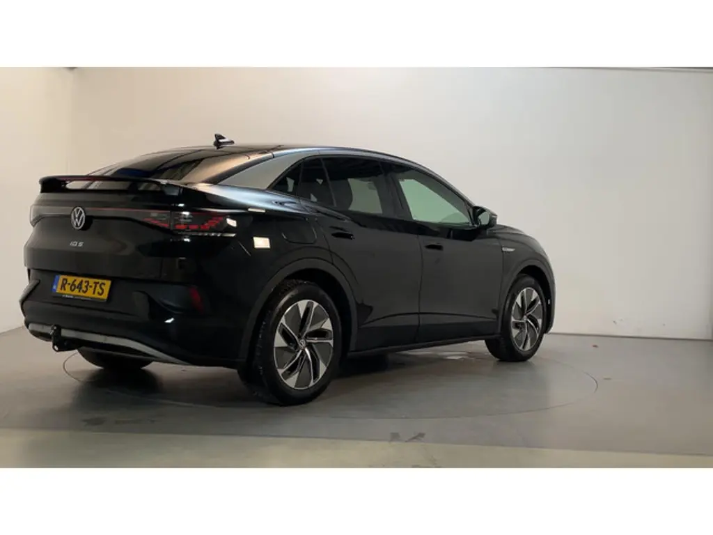 Volkswagen ID.5 3